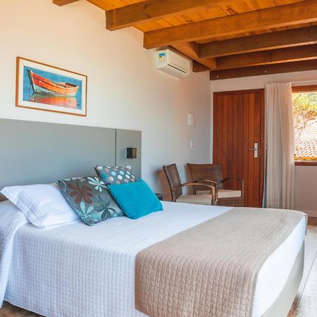 Hotel Atalaia Do Mariscal Бомбиняс Стая снимка